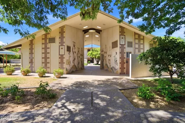 MLS: 7037477 Condo For Sale