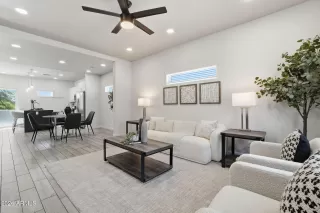 Photo #6: 7037550 Listing 