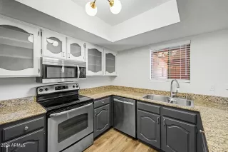 Photo #1: 7037554 Listing 