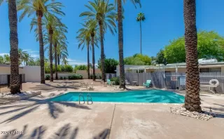 Photo #6: 7037581 Listing 