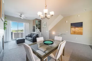 Photo #5: 7037669 Listing 