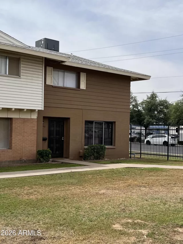 MLS: 7037799 Condo For Sale
