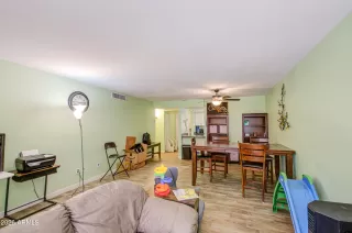 Photo #6: 7037853 Listing