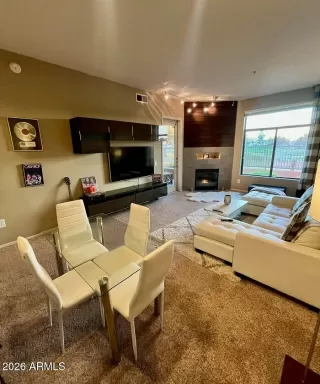 Photo #5: 7037958 Listing 