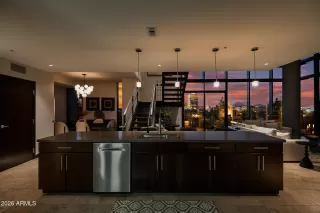 Photo #4: 7038239 Listing 