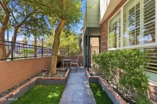 Photo #3: 7038270 Listing 