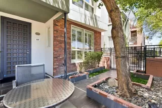 Photo #4: 7038270 Listing 