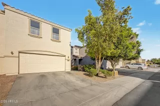 Photo #4: 7038378 Listing