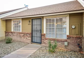 Photo #2: 7038400 Listing