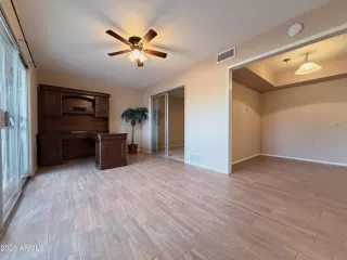 Photo #6: 7038470 Listing