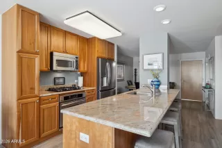 Photo #4: 7038494 Listing