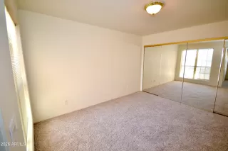 Photo #5: 7038495 Listing