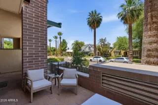 Photo #2: 7038544 Listing