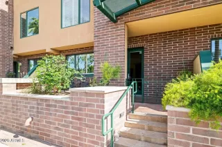 Photo #6: 7038544 Listing