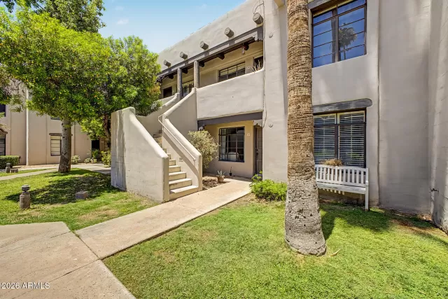 MLS: 7038709 Condo For Sale