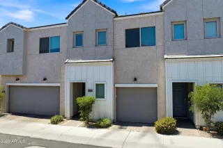 Photo #1: 7038783 Listing