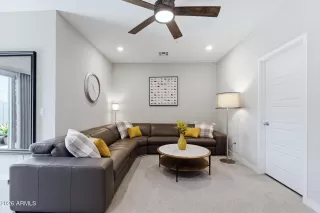 Photo #6: 7038783 Listing