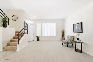 Photo #2: 7038798 Listing 