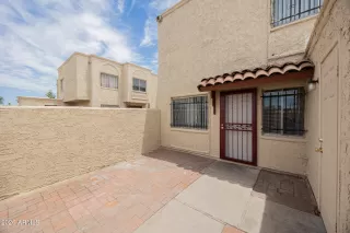Photo #1: 7038822 Listing 