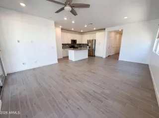 Photo #5: 7038876 Listing