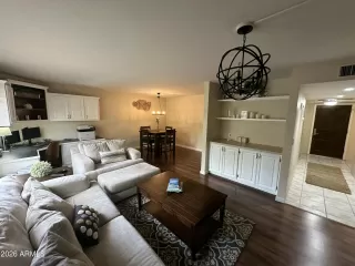 Photo #5: 7038894 Listing