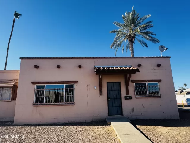 MLS: 7038920 Condo For Sale