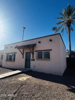 Photo #2: 7038920 Listing