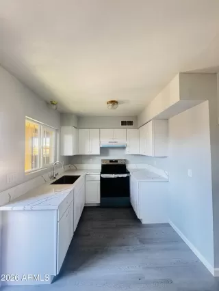 Photo #3: 7038920 Listing