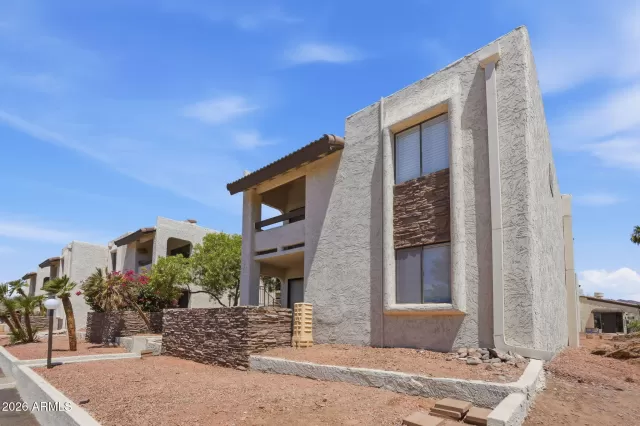 MLS: 7038990 Condo For Sale