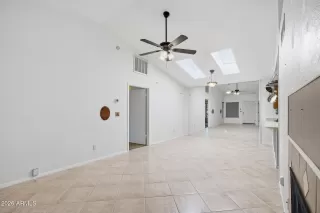 Photo #5: 7039174 Listing 