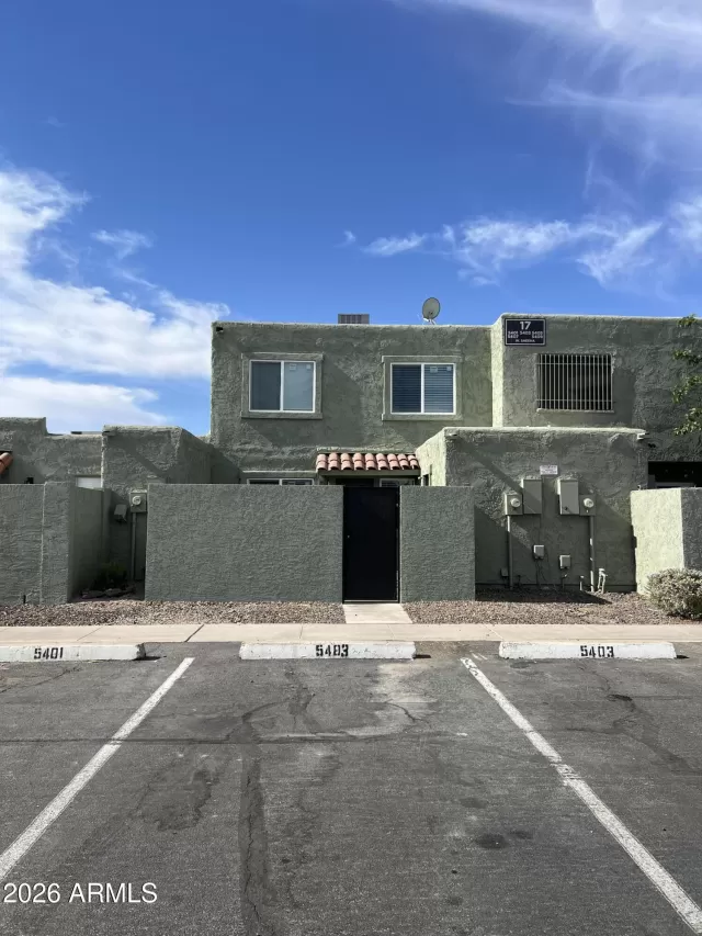 MLS: 7039336 Condo For Sale