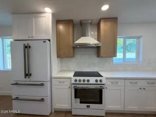 Photo #4: 7039453 Listing 