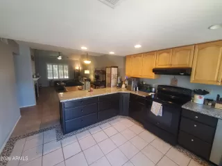 Photo #4: 7039691 Listing 