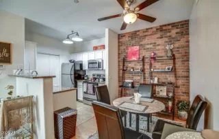 Photo #4: 7039718 Listing