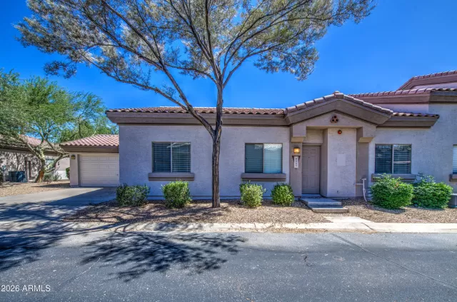 MLS: 7039798 Condo For Sale
