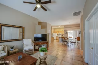 Photo #4: 7039798 Listing