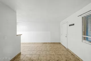 Photo #6: 7039953 Listing