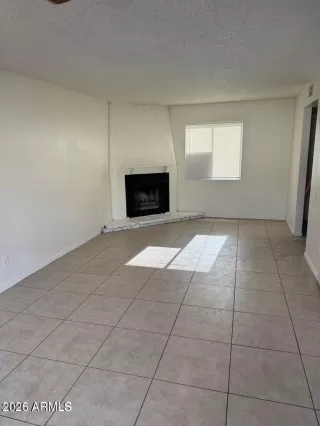 Photo #1: 7040035 Listing 