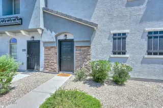 Photo #1: 7040091 Listing 