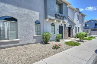 Photo #2: 7040091 Listing 