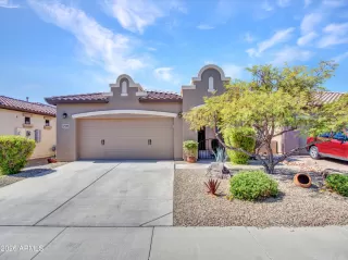 Photo #1: 7040135 Listing