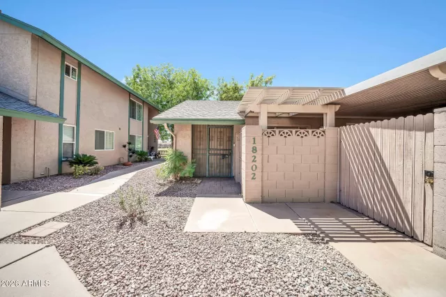 MLS: 7040313 Condo For Sale