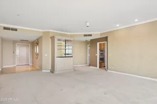 Photo #2: 7040364 Listing