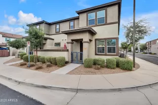 Photo #2: 7040523 Listing
