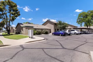 Photo #1: 7040832 Listing 