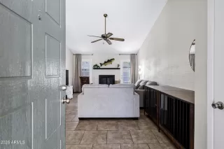 Photo #3: 7040832 Listing 