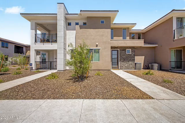 MLS: 7040988 Condo For Sale