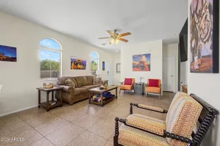Photo #5: 7041034 Listing