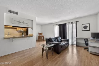 Photo #2: 7041140 Listing 