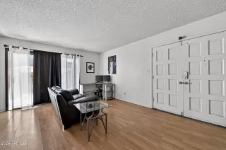 Photo #3: 7041140 Listing 